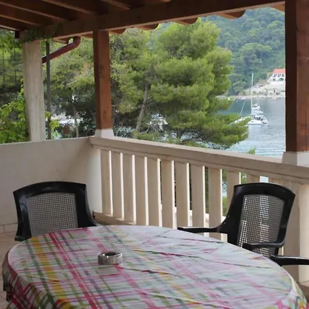 Azure - One Bedroom Jeny * Saplunara