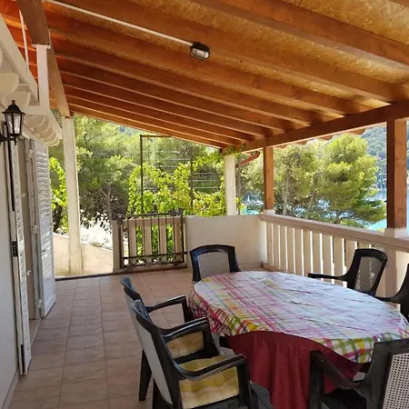 Διαμέρισμα Azure - One Bedroom Jeny *